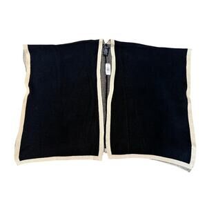 Ike Behar Knit Cape / Ruana Wrap – Black & Cream – One Size – Costco